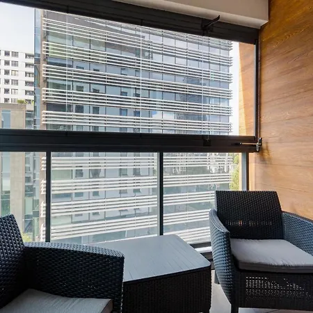 公寓 City Center Grzybowska With Parking By Renters 华沙
