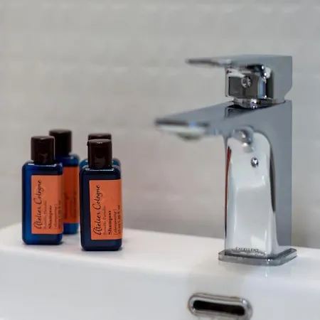 Daire City Center Grzybowska With Parking By Renters *