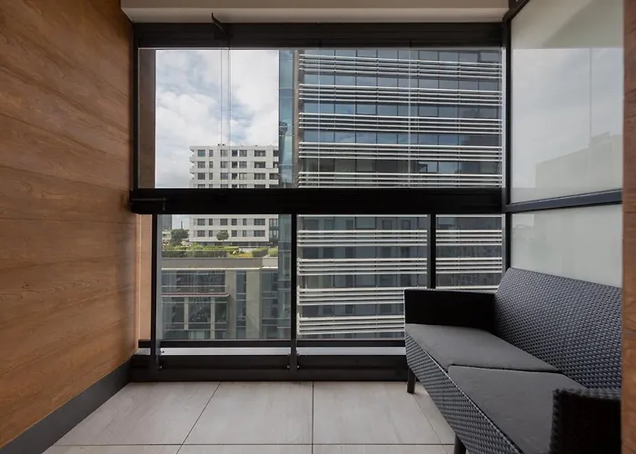 City Center Grzybowska With Parking By Renters Apartman *