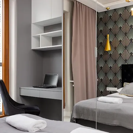 City Center Grzybowska With Parking By Renters * Варшава